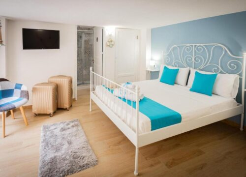 Room Mare